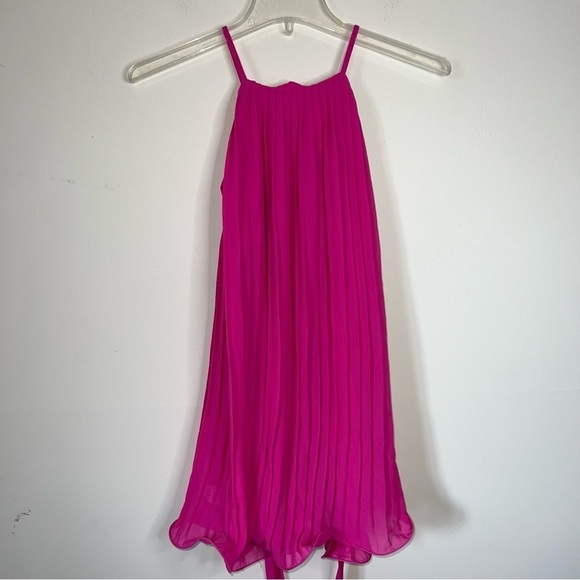 Endless Rose Pleats to Meet You Tie Top Magenta Size Medium NWT - Picture 4 of 12